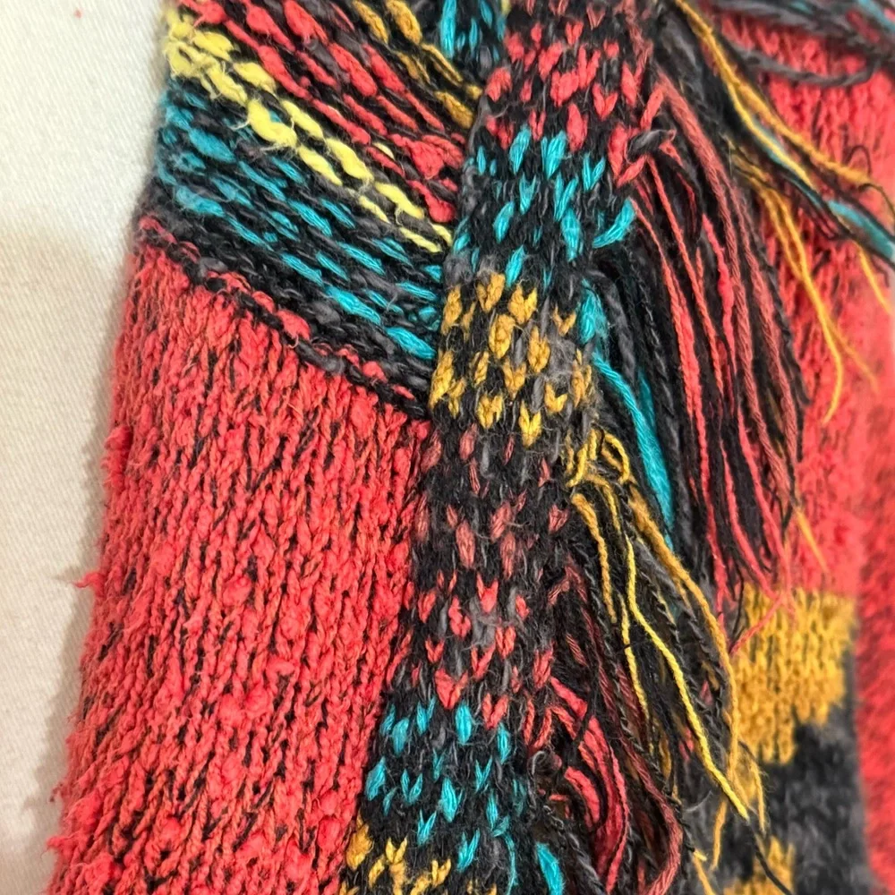 FREE PEOPLE Wild Wild West Cardigan Sweater Sz XS S M Knit Lolli
Coachella Aztec - Picture 14 of 16